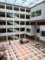 Relacja ze spaceru OW SARP po budynku Wydziału Psychologii Uniwersytetu Warszawskiego autorstwa Projekt Praga.